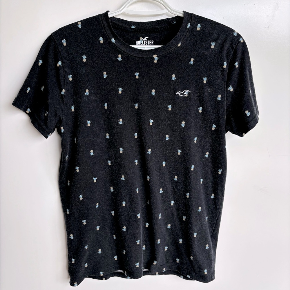 Hollister Pineapple Tee